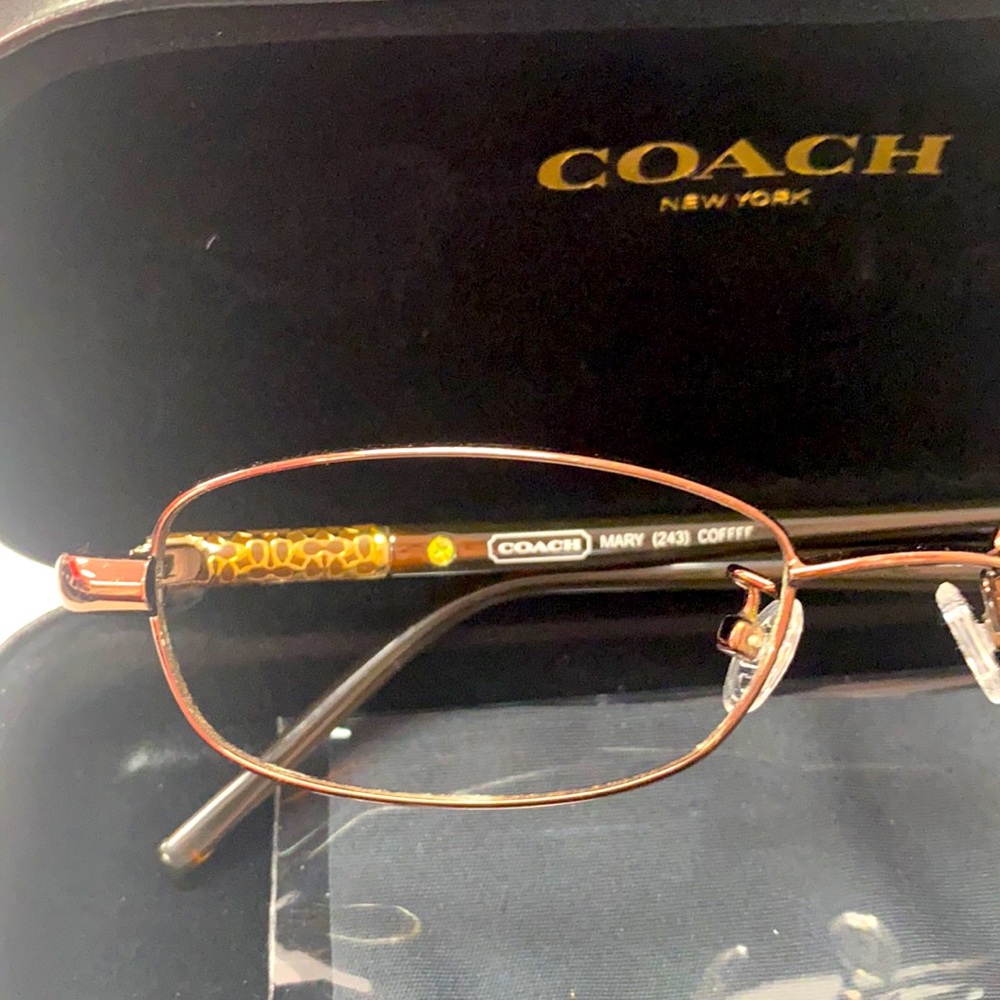 Coach glasses frame includes Coach case ! - Picture 8 of 11